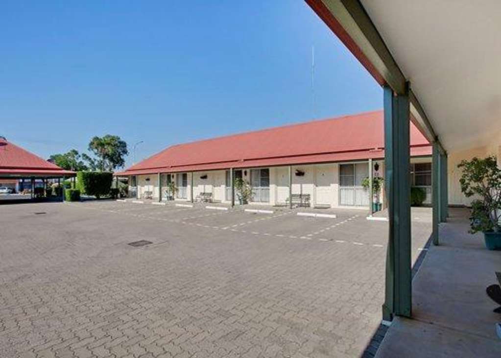 Pioneer Motel グンディウィンディ エクステリア 写真