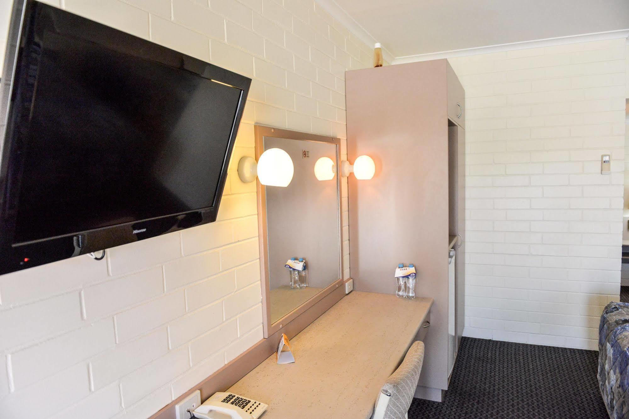 Pioneer Motel グンディウィンディ エクステリア 写真
