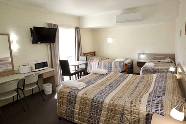 Pioneer Motel グンディウィンディ エクステリア 写真